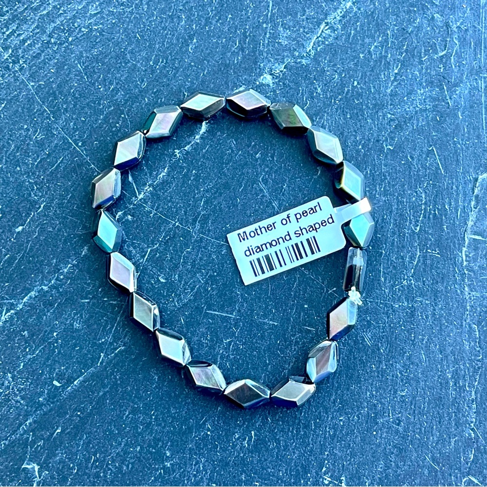 Mother of Pearl Diamond Shaped Bracelet
